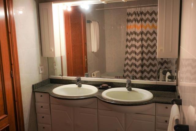 Doble Con Balcon Privatunterkunft